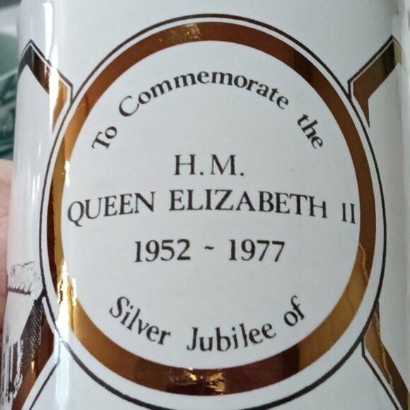 Vintage Queen Elizabeth II Silver Jubilee Mug 1977 Kiln Craft English Ironstone - Picture 7 of 7